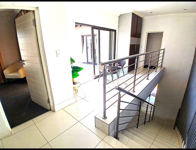 3 BEDROOM FREESTANDING FOR SALE IN BLUE VALLEY GOLF ESTATE